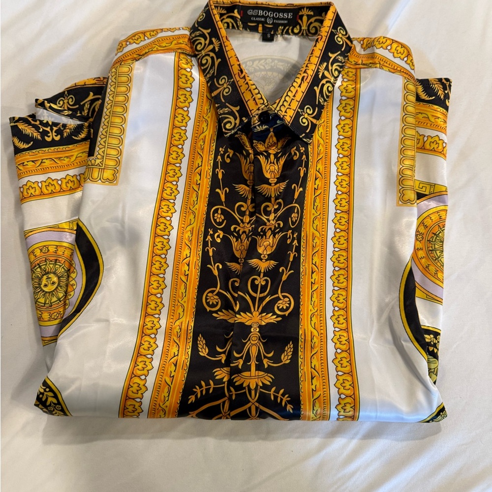 Gianni Bogosse Baroque Print Satin Shirt – Gold & Black Medallion Pattern